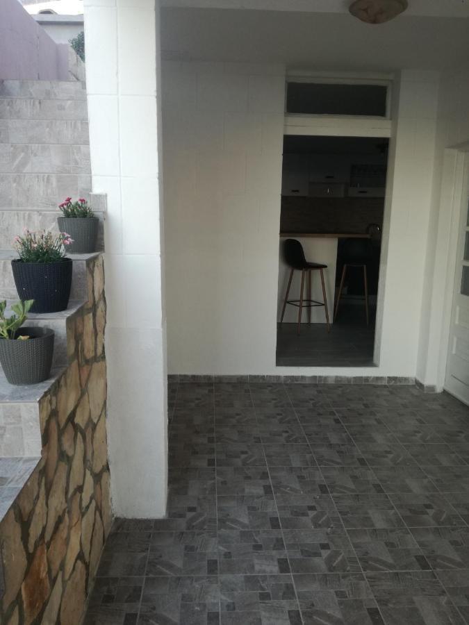 Apartman Laus Zavalatica Extérieur photo